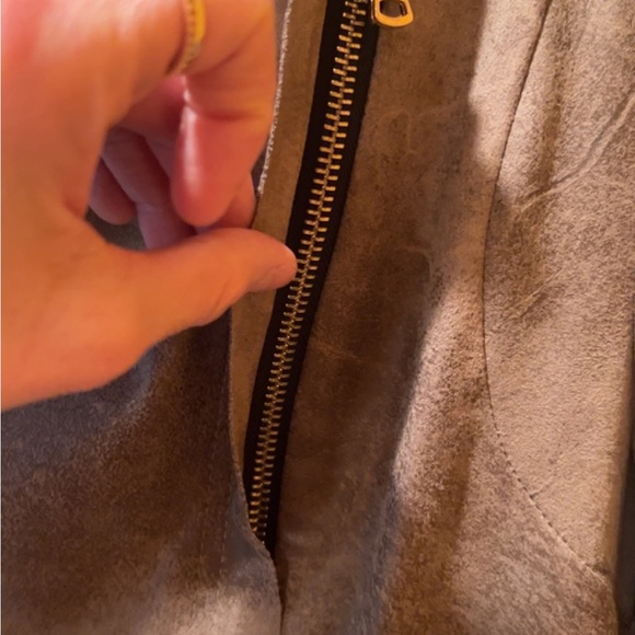 Zara | Woman’s Faux Suede Light Jacket Coat Size Large - Picture 3 of 5